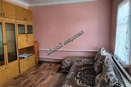 Продам двухкомнатную вторичку 30.0 м² этаж 1/1 город Каменск-Шахтинский улица Пушкина