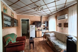 Дом 40 м² на участке 5 сот.