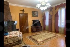 Дом 100 м² на участке 5 сот.