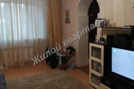 В районе Администрации города.