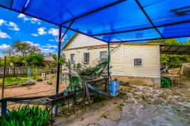 Дом 65 м² на участке 6 сот.