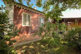 Дом 76 м² на участке 4,6 сот.