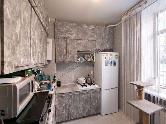 2-к. квартира, 49 м², 2/4 эт.