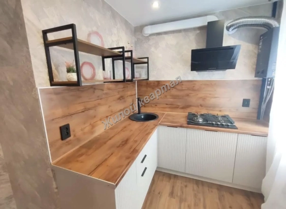 2-к кв. Ростовская область, Каменск-Шахтинский ул. Щаденко (47.0 м²)